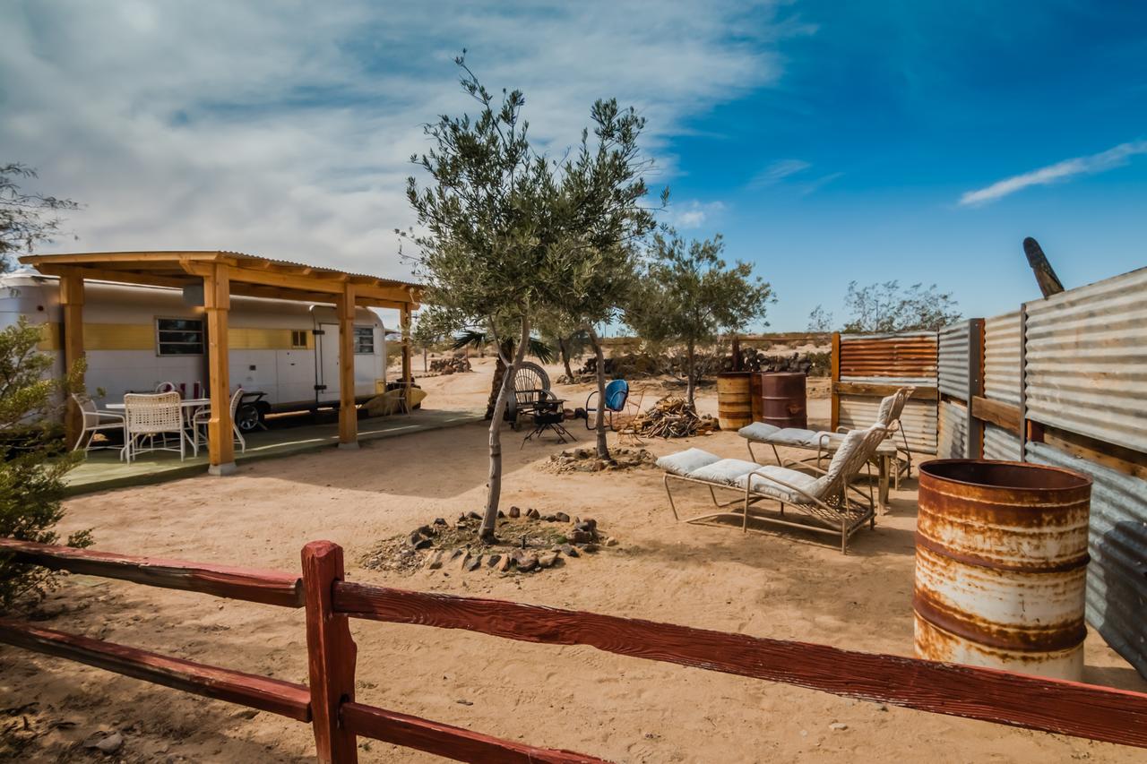 Flying Point Homestead Twentynine Palms Bagian luar foto